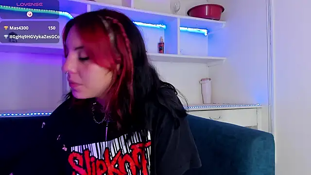 morgana_white Adlı Modelin Canlı XXX Sohbeti