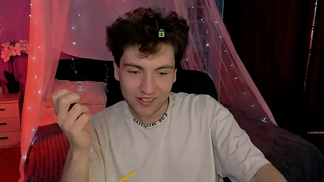 Show modela joseph_bear_ na web-kameri