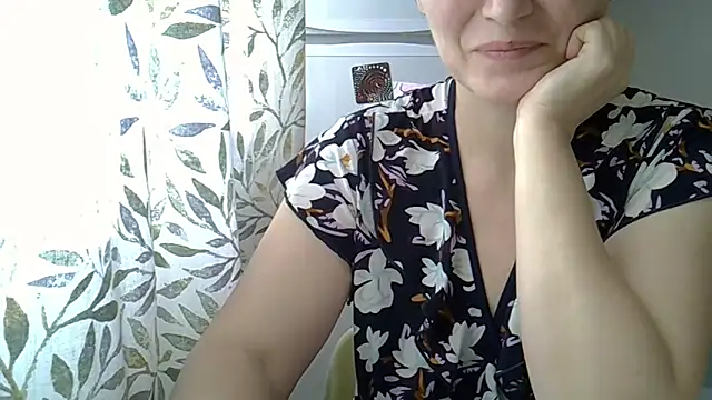 Krystal_82 – Live XXX-chat