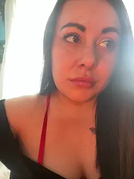 DaisyStreet Live XXX-chat