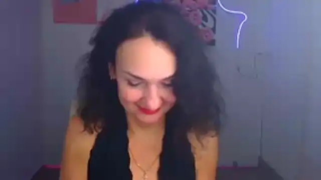 Rosie_Rosee's Live XXX Chat