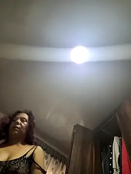 Scarlet_curly8a: онлайн-секс-чат