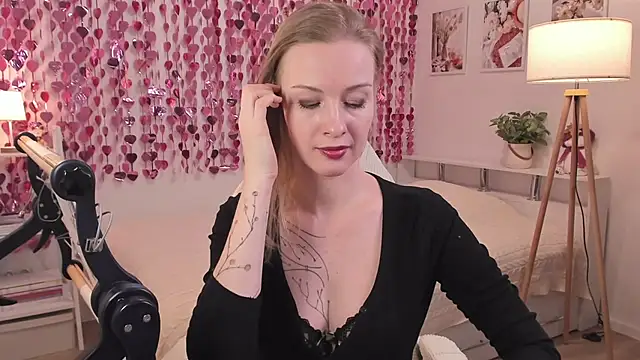 MissRightX – Live XXX-chat