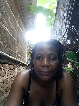 Rollz_jo Chat XXX in diretta