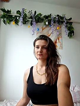 Nika_aa লাইভ XXX চ্যাট