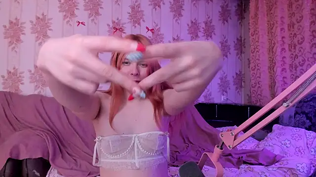 Cutie_Bambi's Webcam Show