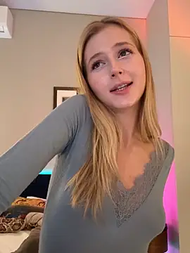 Chatroom XXX en direct de LunaRase