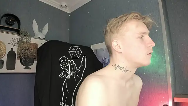 AlexxSweetのウェブカメラショー