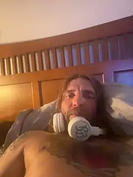 outlawINlaw13's Live XXX Chat