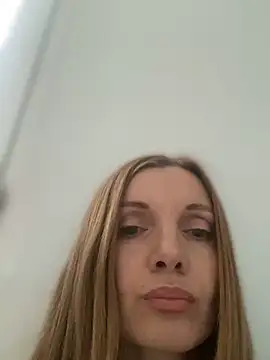 XXX chat uživo modela miss_darsi