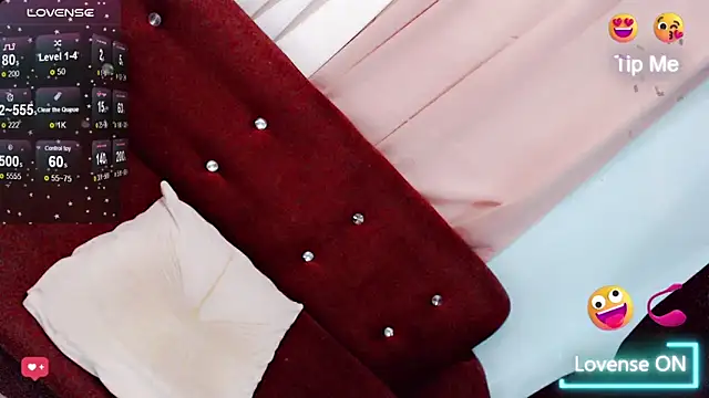 Show de Amomentoflust99 na webcam