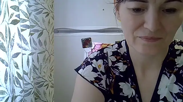 دردشة Krystal_82 الجنسية المباشرة