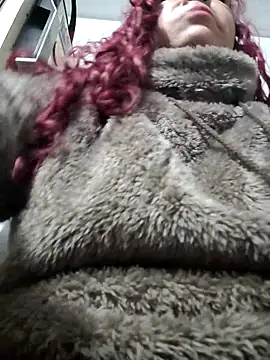 Chat XXX en directo de Scarlet_curly8a