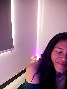 _aish_aのライブXXXチャット