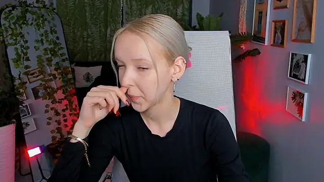 MaoqiBeverlyのライブXXXチャット