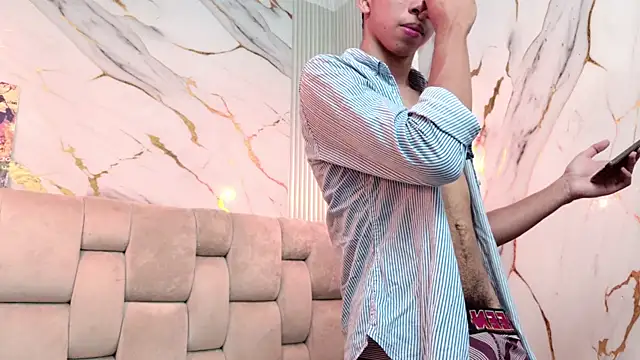 Chat XXX ao vivo de MOgekobig19