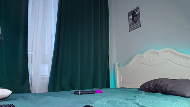 madina_kelly Adlı Modelin Canlı XXX Sohbeti