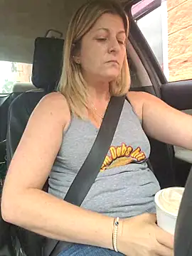 Chat +18 de NikkiBlisss ao vivo