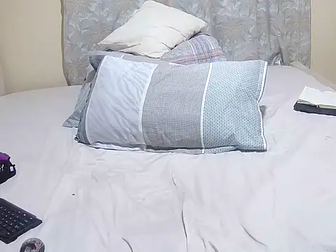 Chat +18 de slender_sweet ao vivo