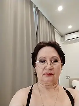 SalientClean Chat XXX in diretta