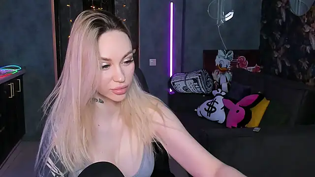 Chatroom XXX en direct de Blckmirrorr