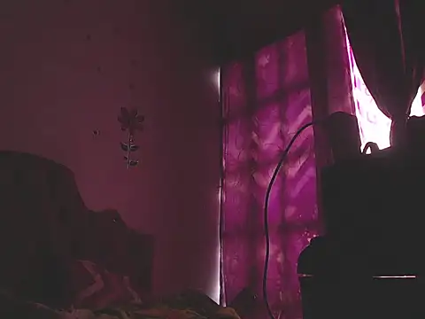 DannaTs1 Adlı Modelin Canlı XXX Sohbeti