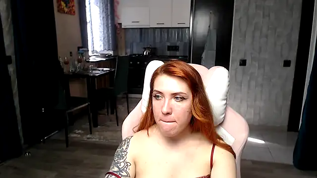 Reginasmilee Live XXX-Chat