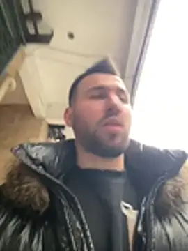 speddy34 Show in webcam