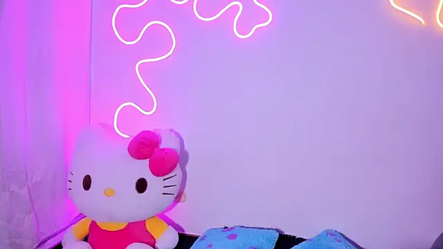 CassieBigass_'s Live XXX Chat