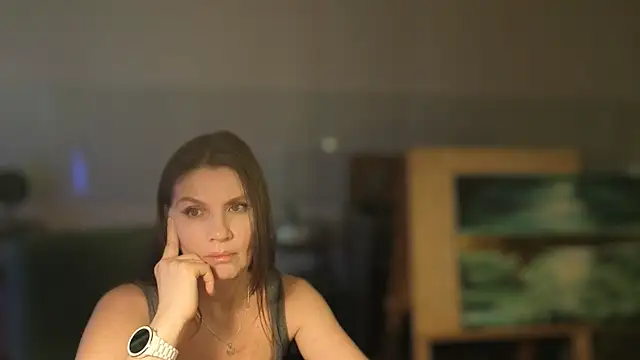 NoNudeElie's Live XXX Chat