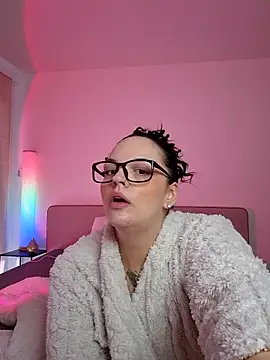 JUJUICY- 라이브 XXX 채팅