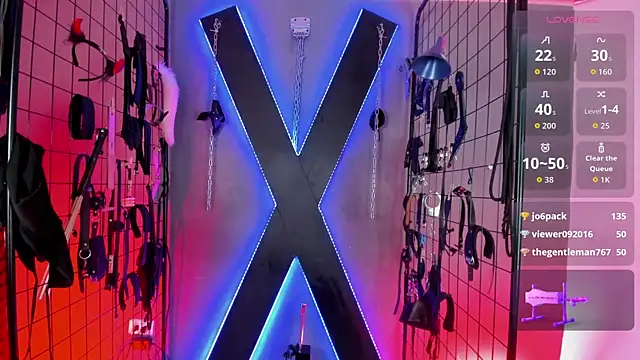 XXX chat uživo modela ShadowMoon_BDSM