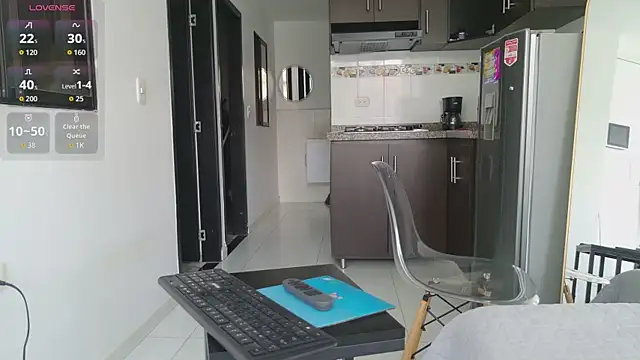 grey___27 élő XXX-chatje