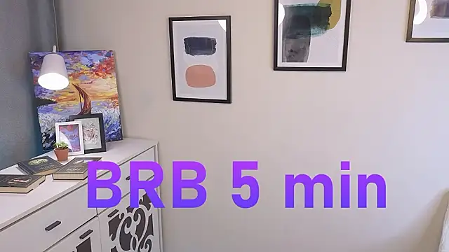 Chat +18 de Nina_Crown ao vivo