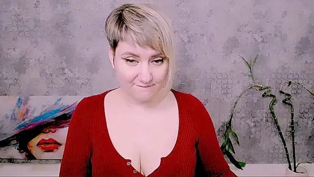 Djullia's Live XXX Chat