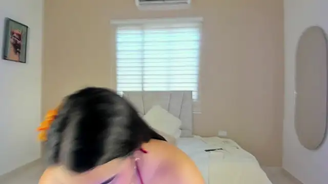 Shelsy_joys' Live XXX Chat