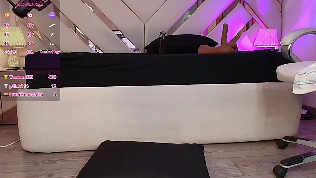 Noa_butterfly_'s Live XXX Chat