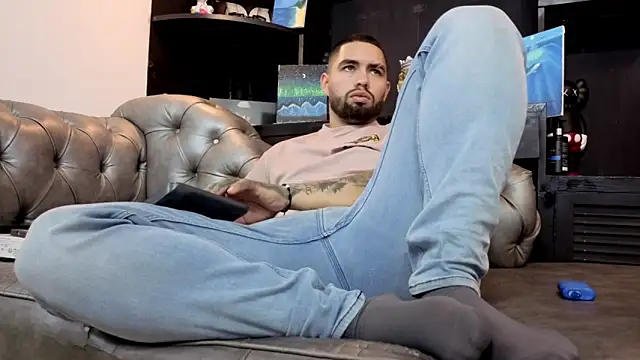 Czat XXX na żywo – matteosantos