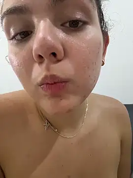 XXX chat uživo modela Eva_stark10