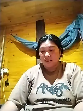 XXX chat uživo modela kussecka