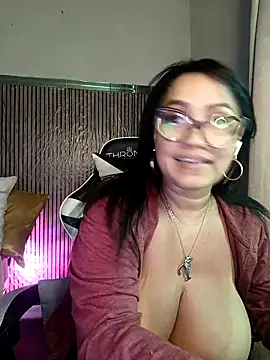 Živý XXX chat Yameil