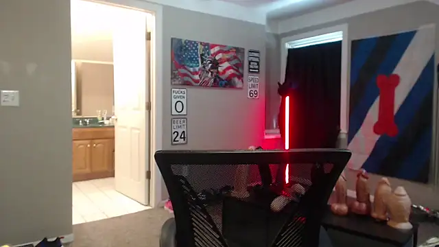 Michigan9000 Adlı Modelin Canlı XXX Sohbeti