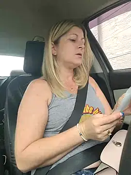 Chatroom XXX en direct de NikkiBlisss