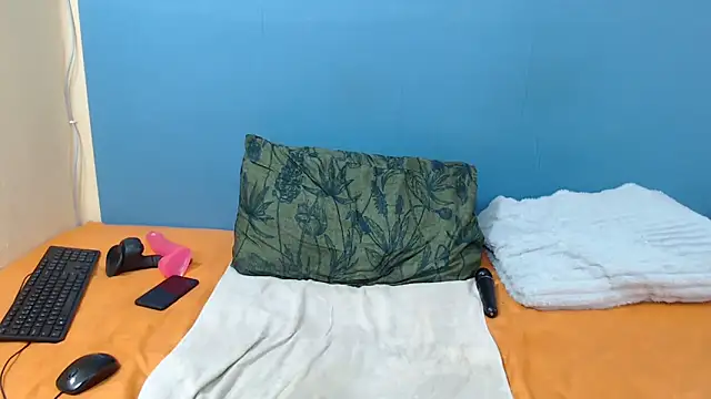 Tallatoya2026's Webcam Show