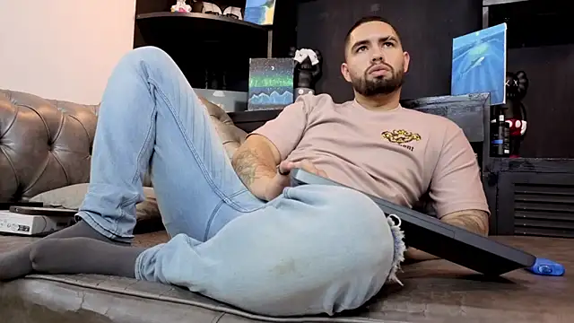 matteosantosのライブXXXチャット