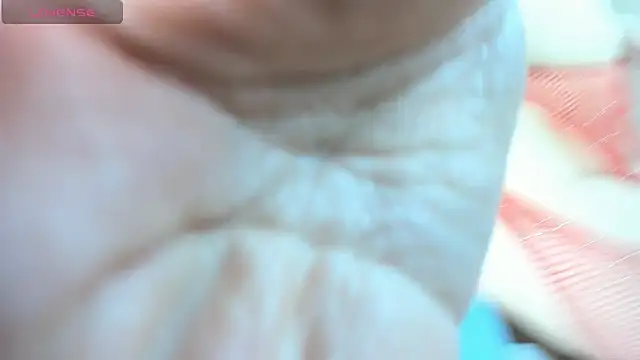 mia_choo's Webcam Show