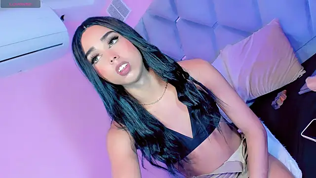 Daniiela_Ember Webcam Show