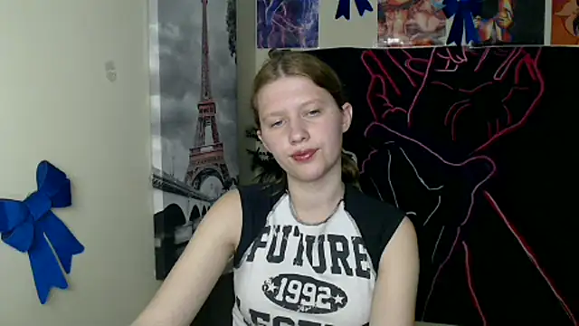 StellaCRL's Live XXX Chat