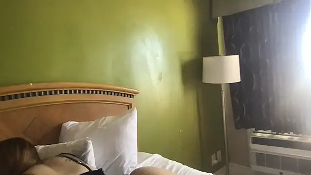 Вебкам-шоу SexuallyExplicit