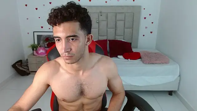 Caius_fox webkamerás műsora